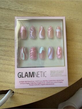 GLAMNETIC Pink Swirl Short Almond Press-On Nails